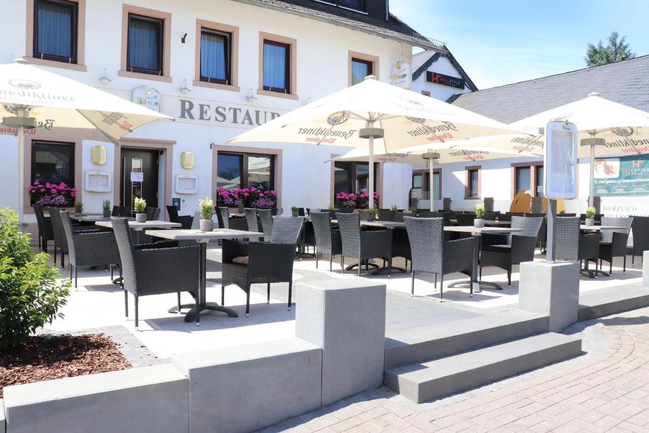 Hotel Restaurant Haus Zwicker Bleialf Zewnętrze zdjęcie